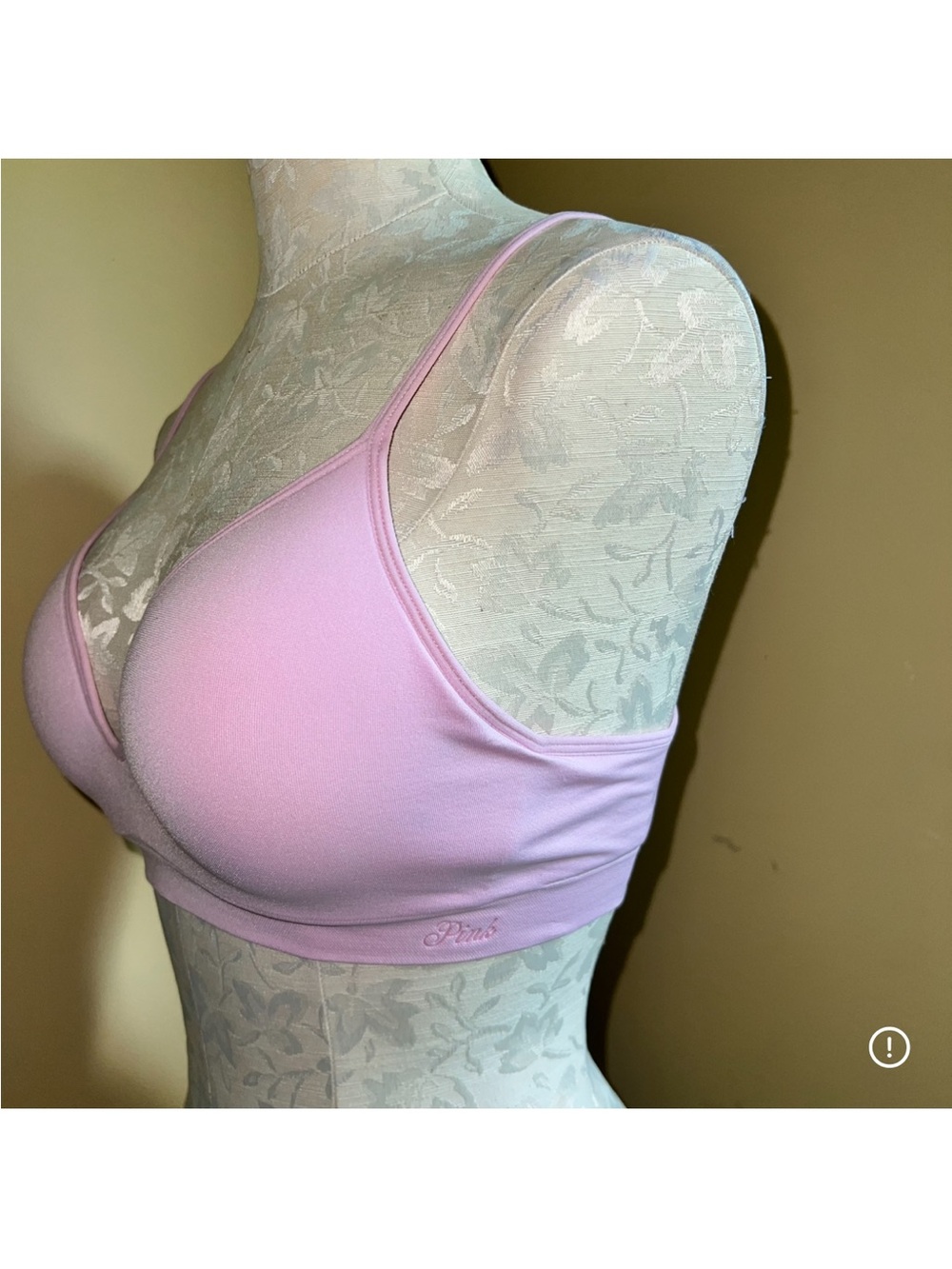 Victoria's Secret Seamless Wireless Push-Up Bralette Pink - Picture 5 of 12